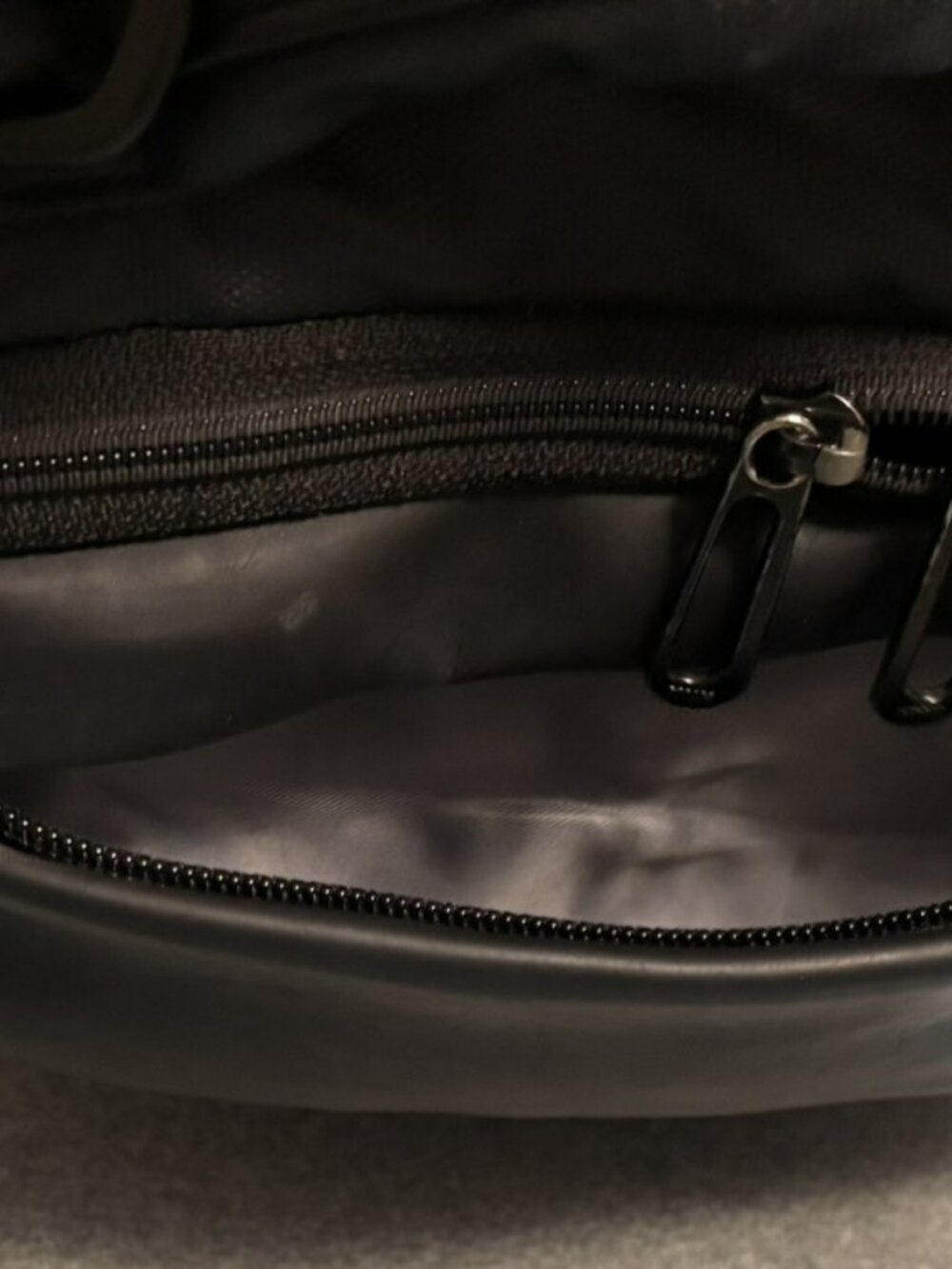 Mark Ryden Backpack-USED - Picture 4 of 7